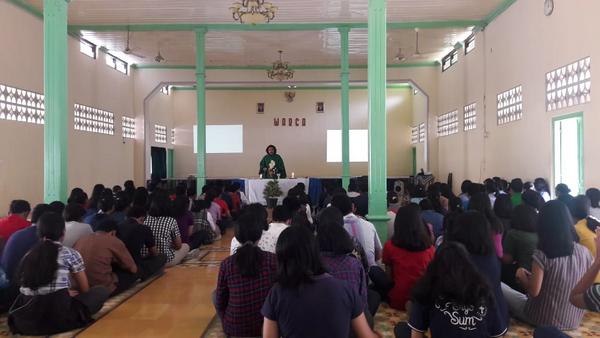 Rekoleksi Bersama Siswa Siswi Katolik Se Surakarta Di Sma Warga Sma