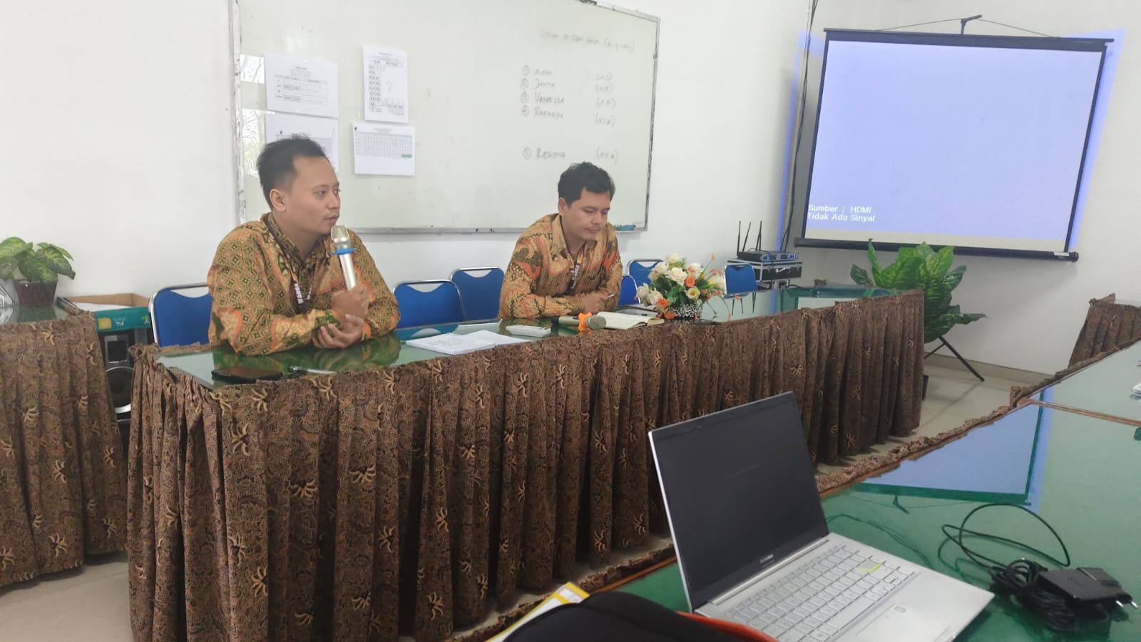 SMA Warga Gelar Rakat Koordinasi Proyek, Tingkatkan Kualitas Pembelajaran