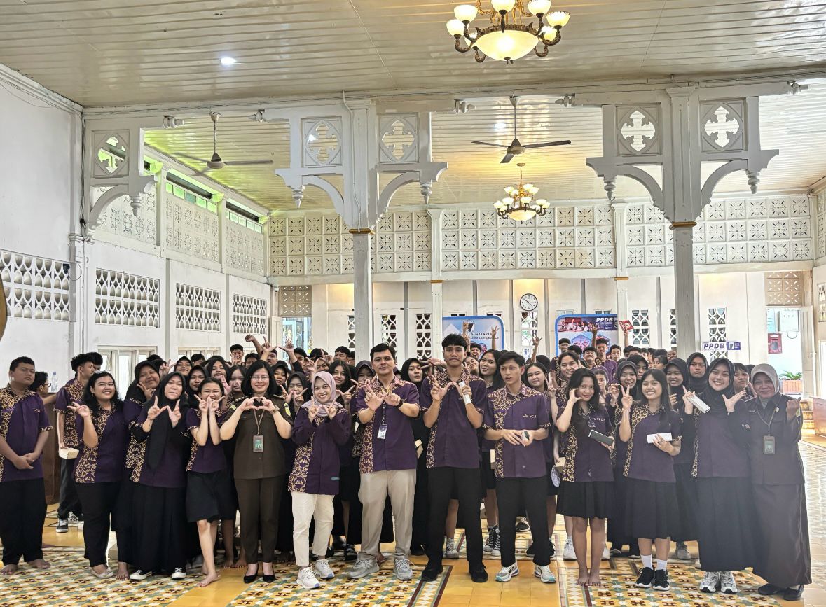 PENGEMBANGAN KOMPETENSI & KARAKTER